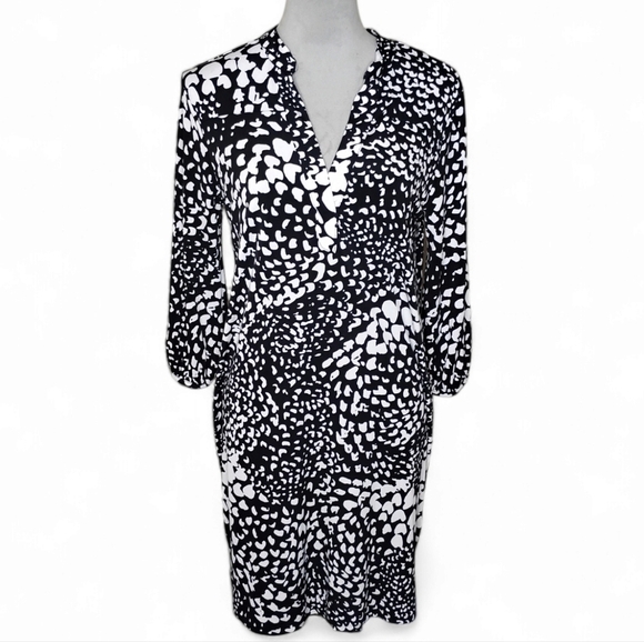 Black White Print Shift Dress Small NWT | Work to Cocktail Versatile Long Sleeve - Picture 1 of 10